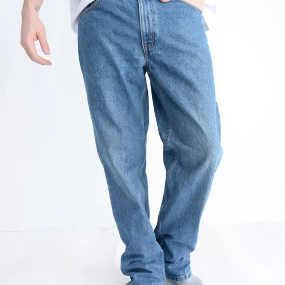 Vintage Levi's Blue Straight Leg Jeans  Button Style 212 (made in Canada) - Picture 1 of 6